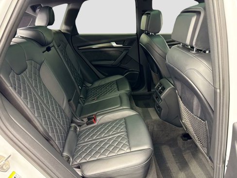 Used 2020 Audi SQ5 Premium Plus w/ Premium Plus Package image 21