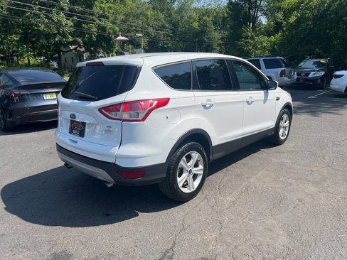 Used 2014 Ford Escape SE image 5