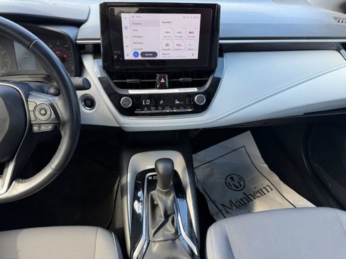 Used 2024 Toyota Corolla SE image 11
