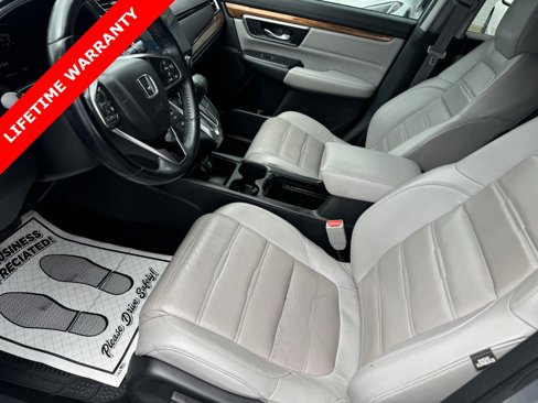 Used 2018 Honda CR-V Touring image 18