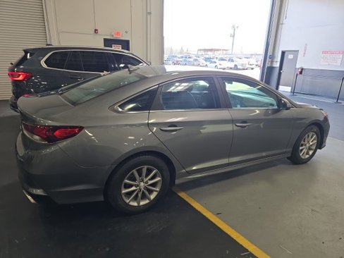 Used 2019 Hyundai Sonata SE image 4