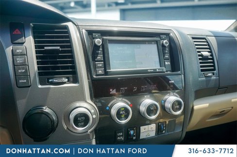 Used 2015 Toyota Sequoia Platinum image 8