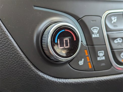 Used 2024 Chevrolet Equinox LT image 22