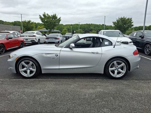Used 2012 BMW Z4 sDrive28i image 8