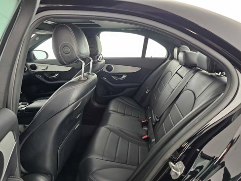 Used 2018 Mercedes-Benz C 300 Sedan w/ Premium Package image 16