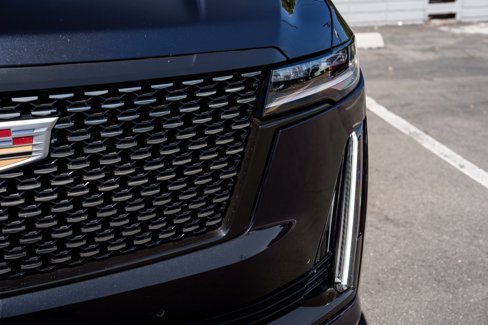 Used 2022 Cadillac Escalade ESV Premium Luxury image 17