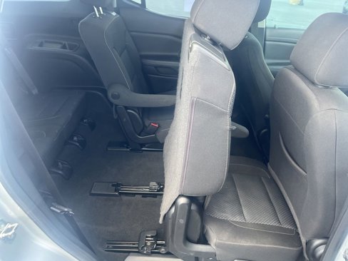 Used 2020 GMC Acadia SLE image 28