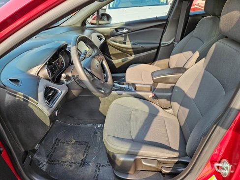 Used 2019 Chevrolet Cruze LT w/ RS Package image 18