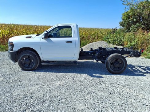 Used 2025 RAM 3500 Tradesman image 30