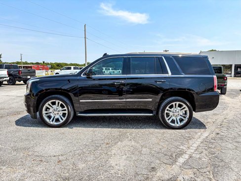 Used 2019 GMC Yukon SLT w/ Premium Edition image 4