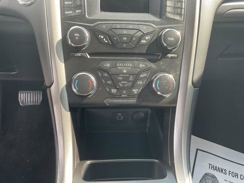 Used 2018 Ford Fusion S image 14