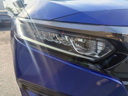 Used 2019 Honda Accord Sport image 10