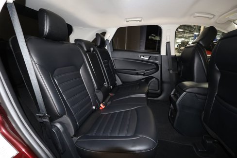 Used 2024 Ford Edge SEL image 25