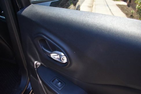 Used 2022 Jeep Cherokee Trailhawk w/ Premium Leather Package image 26