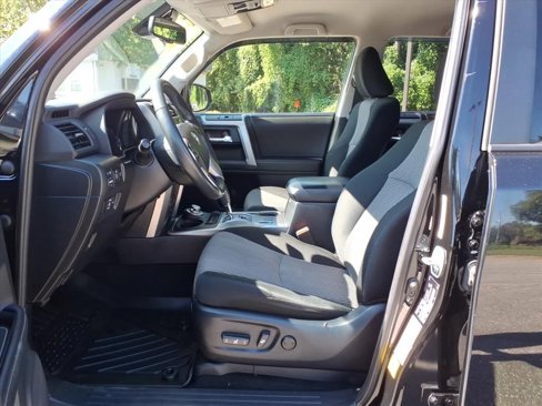 Used 2022 Toyota 4Runner SR5 image 11