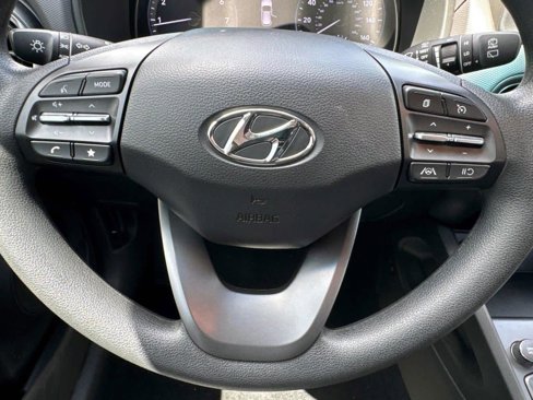 Used 2023 Hyundai Kona SEL w/ Winter Weather Package image 20