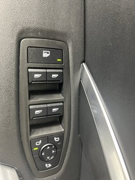 Used 2024 BMW X1 xDrive28i w/ Convenience Package image 19