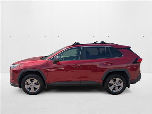 Used 2023 Toyota RAV4 LE image 8