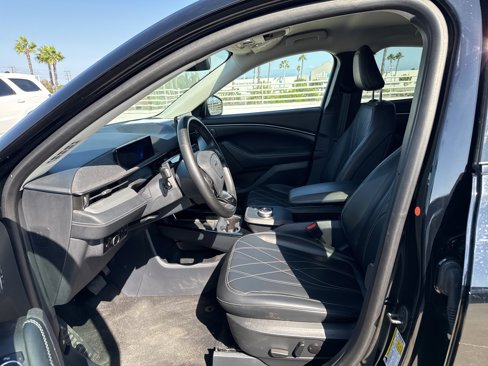 Used 2023 Ford Mustang Mach-E Select image 5
