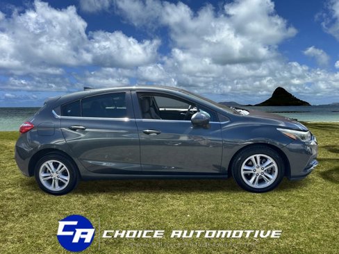 Used 2018 Chevrolet Cruze LT w/ Convenience Package image 9
