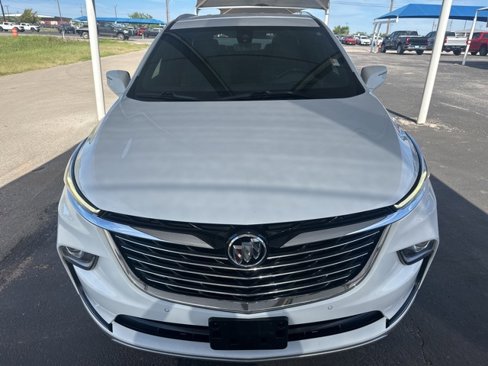 Used 2022 Buick Enclave Premium image 2