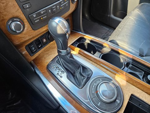 Used 2013 INFINITI QX56 4WD w/ Theater Pkg image 8