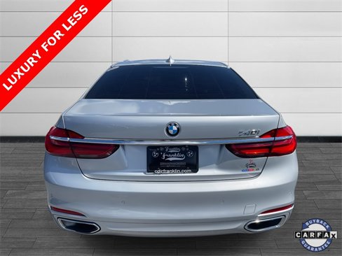 Used 2018 BMW 740i image 4