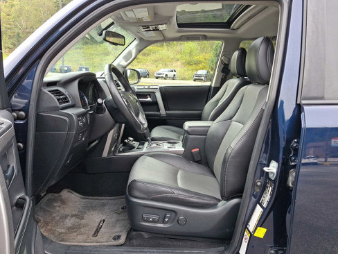 Used 2014 Toyota 4Runner SR5 Premium image 15