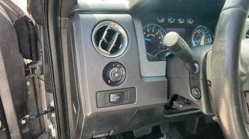Used 2012 Ford F150 XLT w/ XLT Chrome Pkg image 25