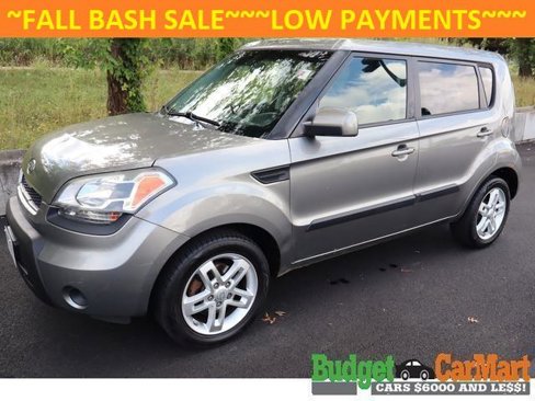 Used 2011 Kia Soul + image 1
