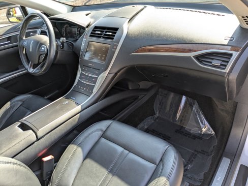 Used 2016 Lincoln MKZ w/ Equipment Group 200A Select image 38