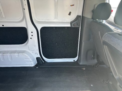 Used 2019 Nissan NV200 SV image 8