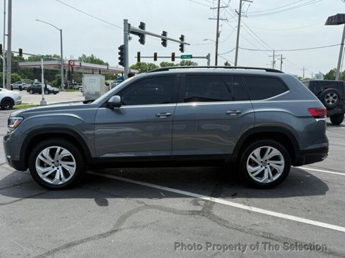 Used 2021 Volkswagen Atlas SE image 11