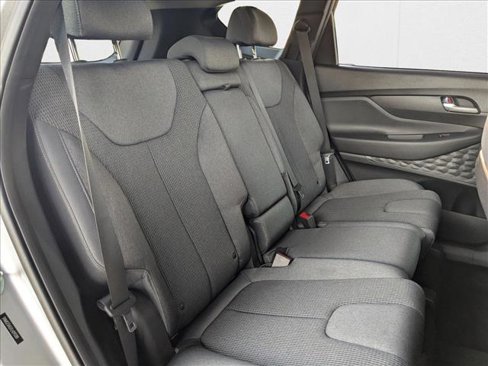 Used 2020 Hyundai Santa Fe SE image 19