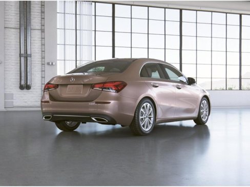 Certified 2022 Mercedes-Benz A 220 4MATIC image 22