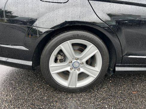 Used 2011 Mercedes-Benz C 300 4MATIC Sedan image 23