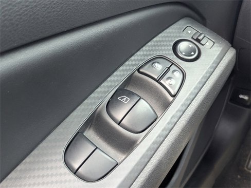 Used 2025 Nissan Altima 2.5 SV image 20