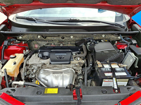 Used 2015 Toyota RAV4 XLE image 28