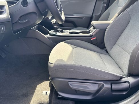 New 2025 Kia K4 LXS image 10