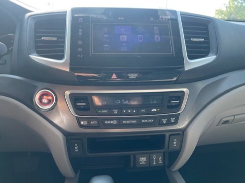 Used 2018 Honda Pilot EX-L image 23