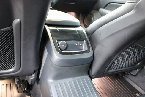 Certified 2023 Volvo S60 T8 Plus w/ Climate Package image 19