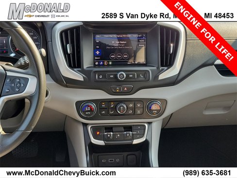Used 2023 GMC Terrain SLE w/ Driver Convenience Package image 24