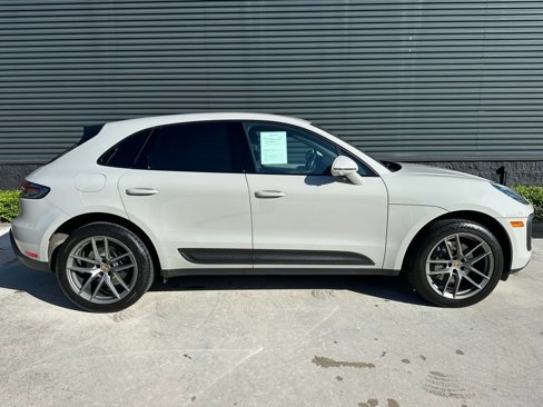 Used 2022 Porsche Macan image 10
