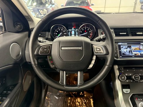 Used 2016 Land Rover Range Rover Evoque SE Premium image 14