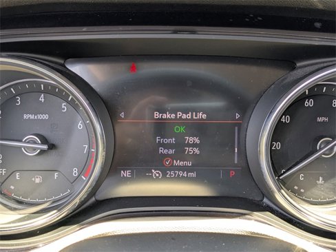 Used 2021 Buick Encore GX Essence w/ Advanced Technology Package image 25