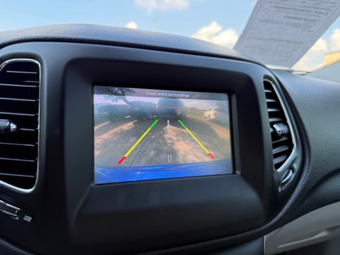 Used 2019 Jeep Compass Latitude w/ Popular Equipment Group image 34