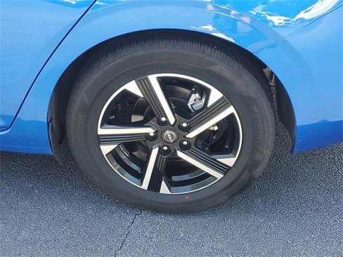 Used 2024 Nissan Sentra SV image 8