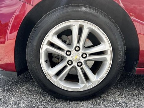 Used 2017 Chevrolet Cruze LT w/ Convenience Package image 20