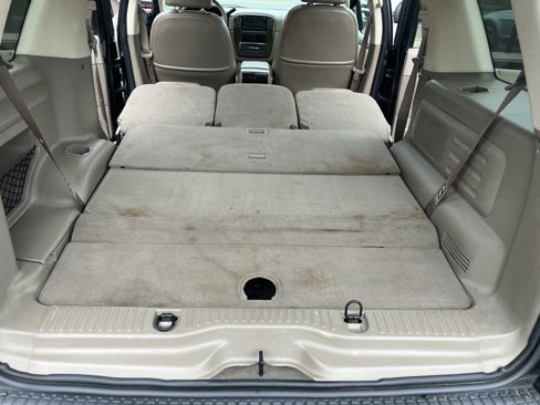 Used 2002 Ford Explorer Eddie Bauer image 36