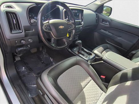 Used 2017 Chevrolet Colorado Z71 image 10